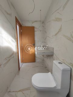 Casa 4/4 em Vilas do Atlântico Lauro de Freitas