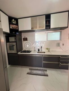 Casa Duplex Solta 4/4 à venda na Avenida Priscila Dutra
