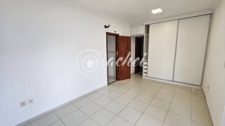 Casa de Condomínio 4/4 nascente para locação em Buraquinho