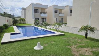 Casa de Condomínio 4/4 para locação em Nova Abrantes - Camaçari