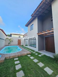 Casa 5/4 em Vilas do Atlântico