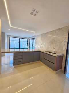 Casa 5/4 em Vilas do Atlântico