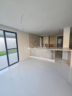 Casa 5/4 em Vilas do Atlântico
