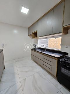 Casa 4/4 em condomínio Buraquinho Lauro de Freitas