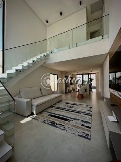 Casa 3 suítes à venda no estilo porteira fechada em Hortoville