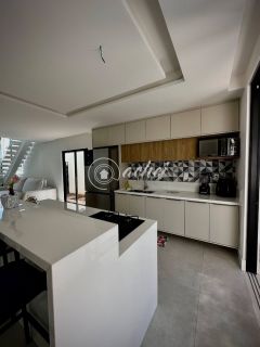Casa 3 suítes à venda no estilo porteira fechada em Hortoville