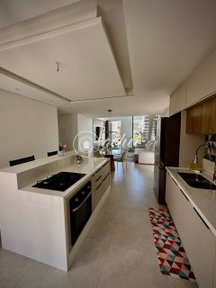 Casa 3 suítes à venda no estilo porteira fechada em Hortoville