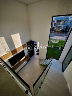 Casa 3 suítes à venda no estilo porteira fechada em Hortoville