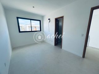 Casa de Condomínio 3 suítes para locação em Buraquinho