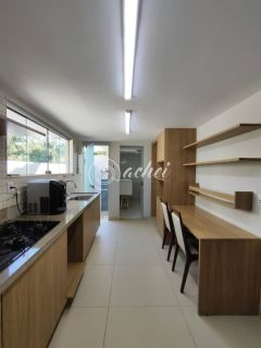 CASA 4/4 NO CORAÇÃO DE VILAS PARA ALUGUEL