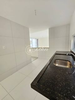 Casa à venda em Buraquinho