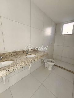 Casa à venda em Buraquinho
