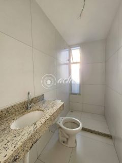 Casa à venda em Buraquinho