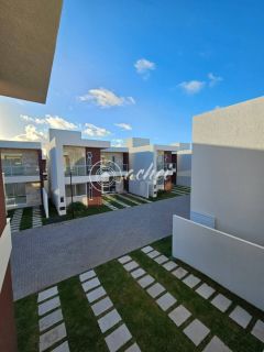 Casa à venda em Buraquinho