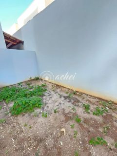 Casa à venda em Buraquinho