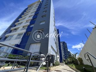 Apartamento 2/4 DECORADO em Buraquinho com vista mar