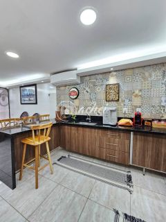 Casa 3 suítes perto da praia