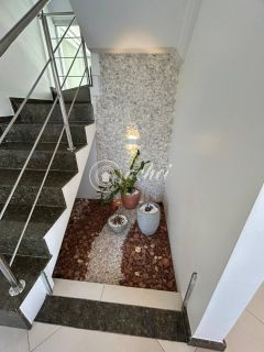 Aluguel 4/4 em Vilas do Atlântico com energia solar
