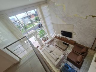 Excelente casa 4/4 em Alphaville