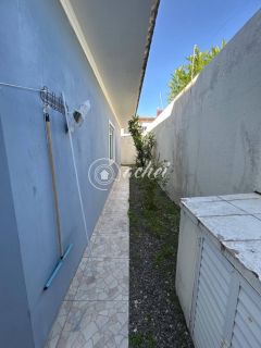 Casa Térrea 3/4, sendo 2 suítes- Priscila Dultra Locação em Buraquinho - Energia Solar