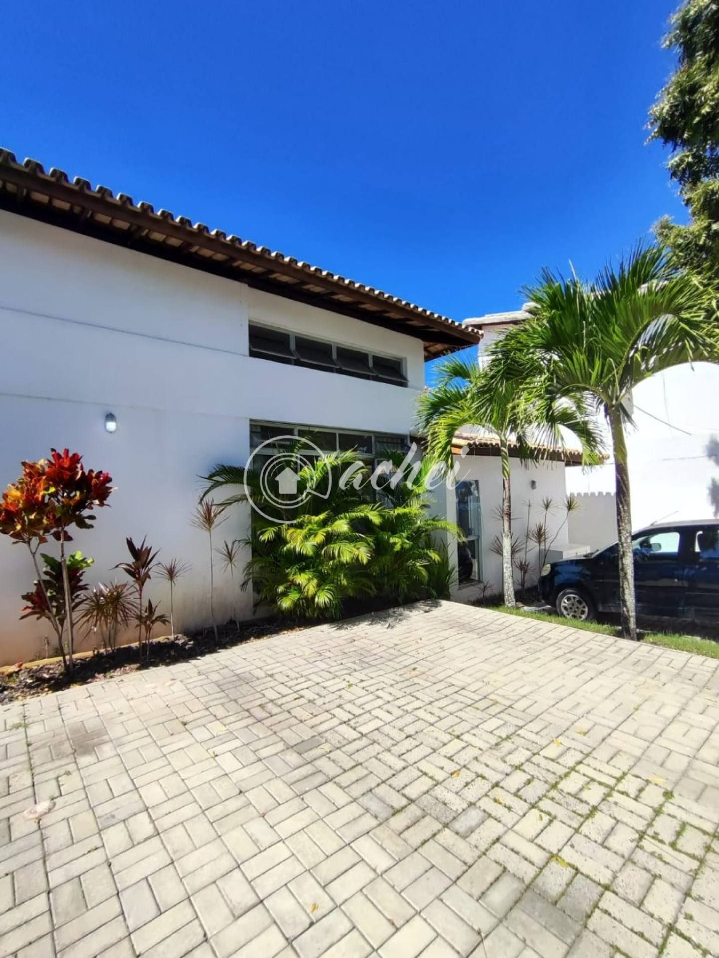 Casa 4/4 com piscina no Eco Vilas