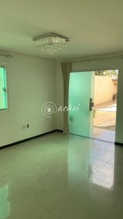 Casa de Condomínio 4/4 nascente para locação no Bairro Vila Praiana