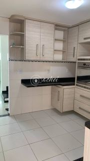 Casa de Condomínio 4/4 nascente para locação no Bairro Vila Praiana