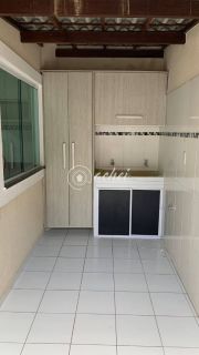Casa de Condomínio 4/4 nascente para locação no Bairro Vila Praiana