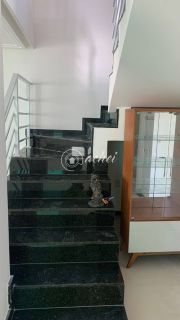 Casa de Condomínio 4/4 nascente para locação no Bairro Vila Praiana