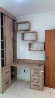 Casa de Condomínio 4/4 nascente para locação no Bairro Vila Praiana