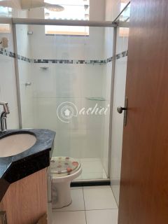 Casa de Condomínio 4/4 nascente para locação no Bairro Vila Praiana