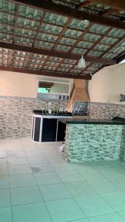 Casa de Condomínio 4/4 nascente para locação no Bairro Vila Praiana