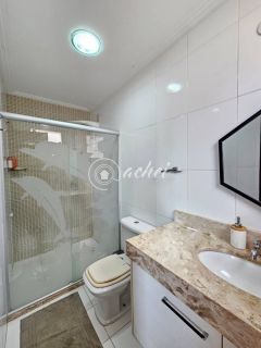 Casa duplex à venda em Buraquinho