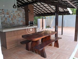 Aluguel de TEMPORADA Casa com piscina 50m da praia  de Villas do Atlântico