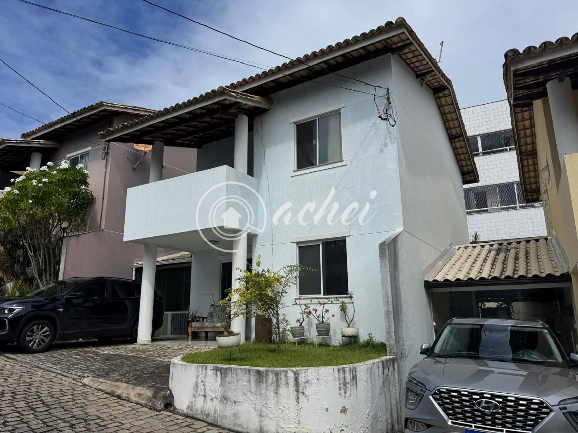 Casa com 4 Suítes à Venda – Pitangueiras