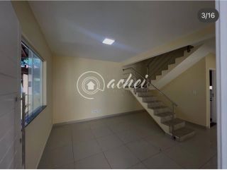 Casa de Condomínio Para Alugar com 4/4 no bairro Buraquinho