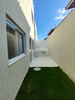 Casas 3/4 à venda em buraquinho