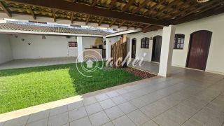 Casa com Área Gourmet em Vilas do Atlântico