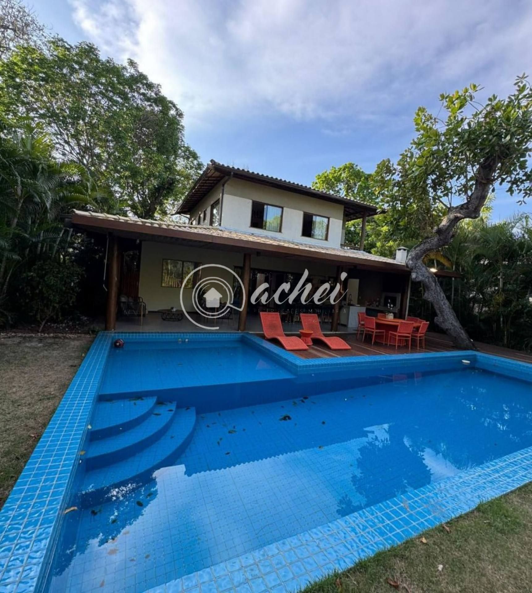 Casa 5/4 em Praia do Forte com piscina privativa