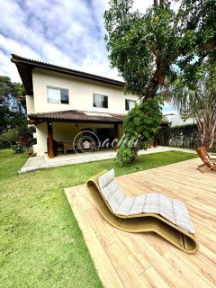 Casa de Alto Padrão à Venda em Busca Vida