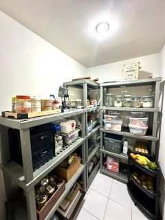 Casa de Alto Padrão à Venda em Busca Vida