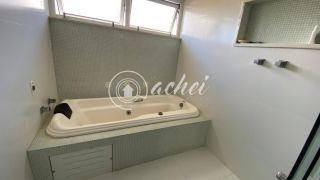 Belíssima casa em Busca Vida