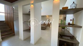 Belíssima casa em Busca Vida