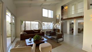 Belíssima casa em Busca Vida