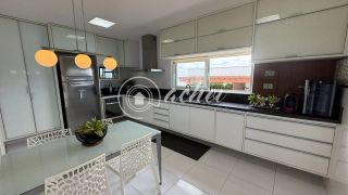 Casa à Venda em Alphaville Litoral Norte 2