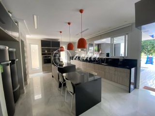 Casa de alto padrão em Vilas do Atlântico