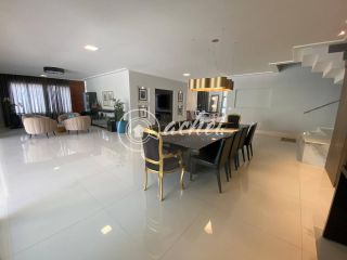 Casa de alto padrão em Vilas do Atlântico