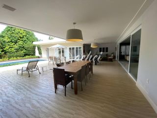 Casa de alto padrão em Vilas do Atlântico