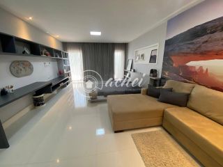 Casa de alto padrão em Vilas do Atlântico