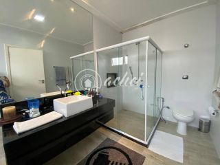 Casa de alto padrão em Vilas do Atlântico